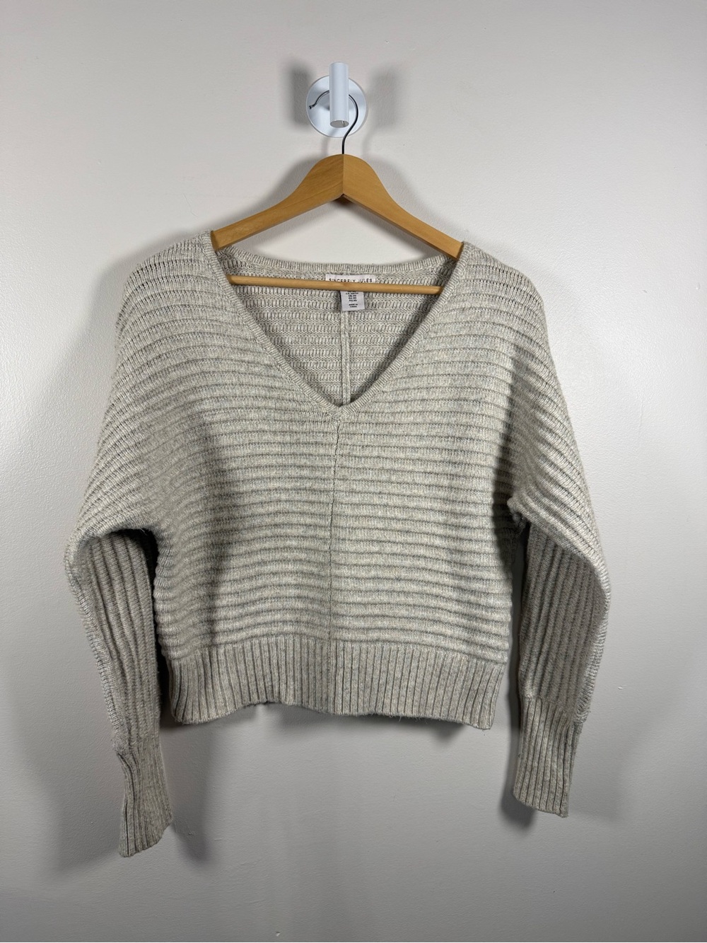Cozy V-Neck Ribbed Sweater - Cream